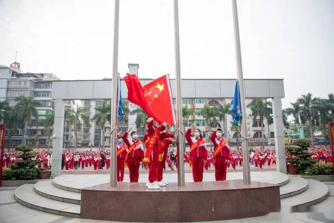 史上最贱小游戏之足球选关版
